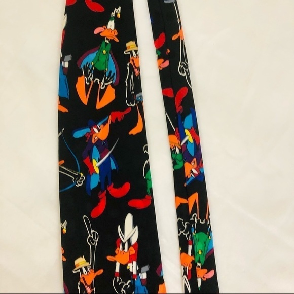 Authentic vintage Looney Tunes multiple Daffy Duck silk tie 57” long - Picture 3 of 5